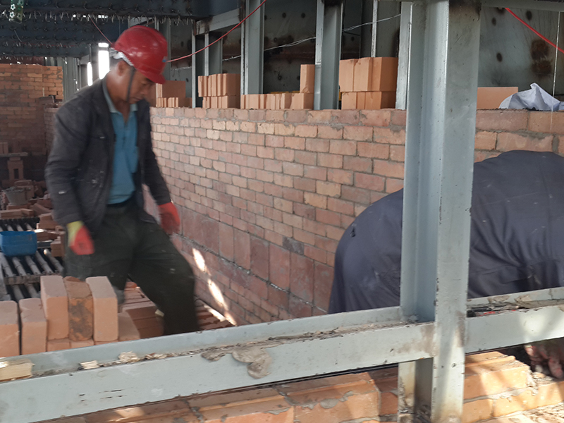 輕質(zhì)保溫磚施 輕質(zhì)保溫磚施